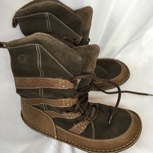 SOREL WINTER BOOTS